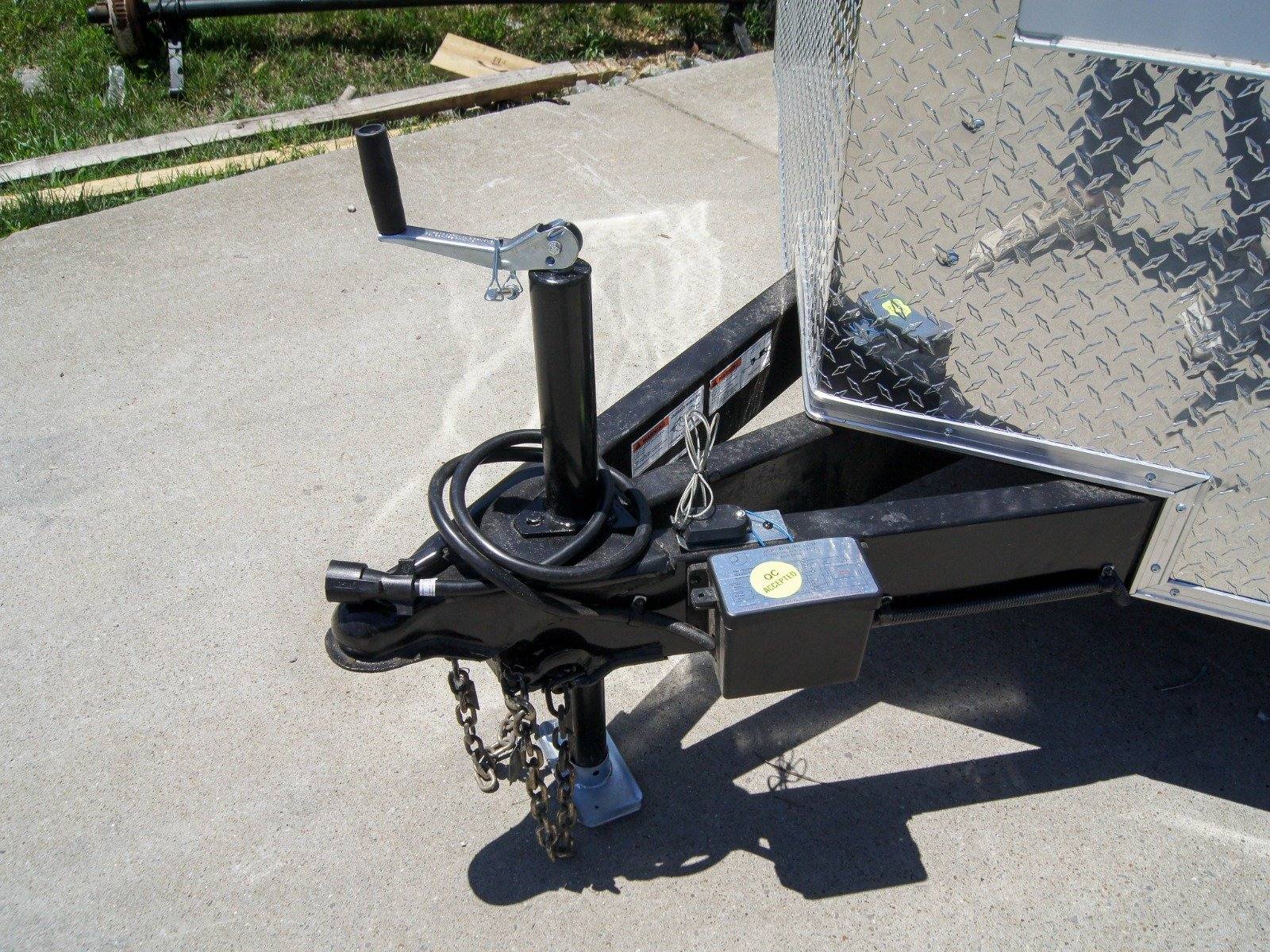 8.5×24 V-Nose Enclosed Trailer (2) 5,200lb Axles 10.4k GVWR - Image 14