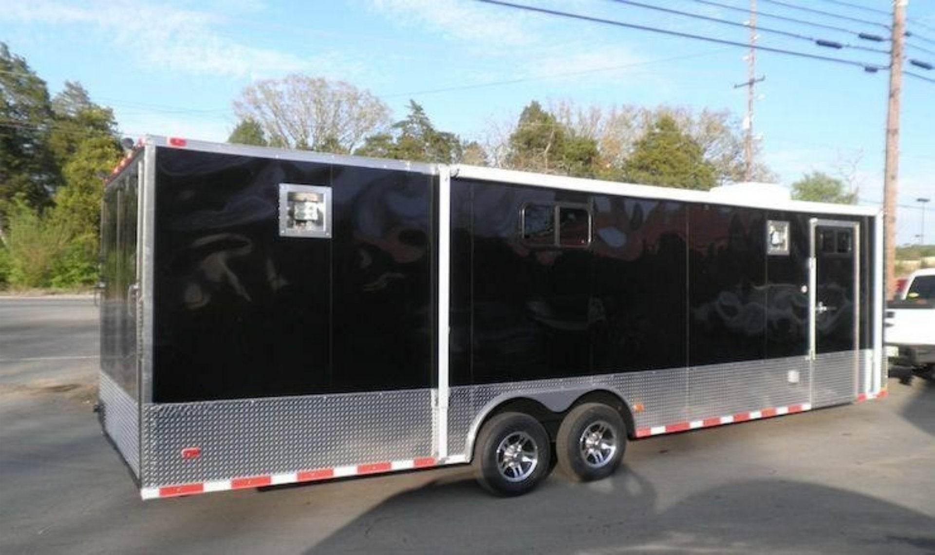 Enclosed Trailer 8.5’x28′ Black – Car Equipment Hauler Storage - Image 2