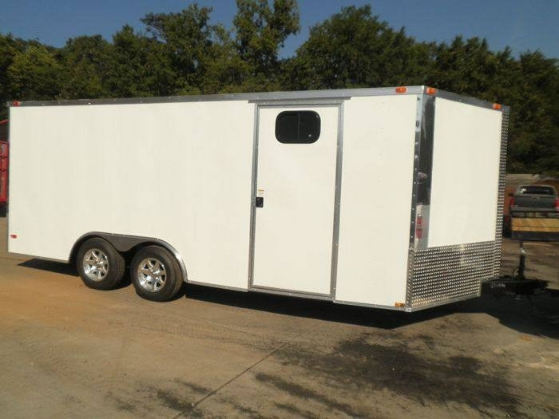 Enclosed Trailer 8.5′ X 18′ White – Car ATV Bike Hauler – 3500 lb Axles Storage - Image 3