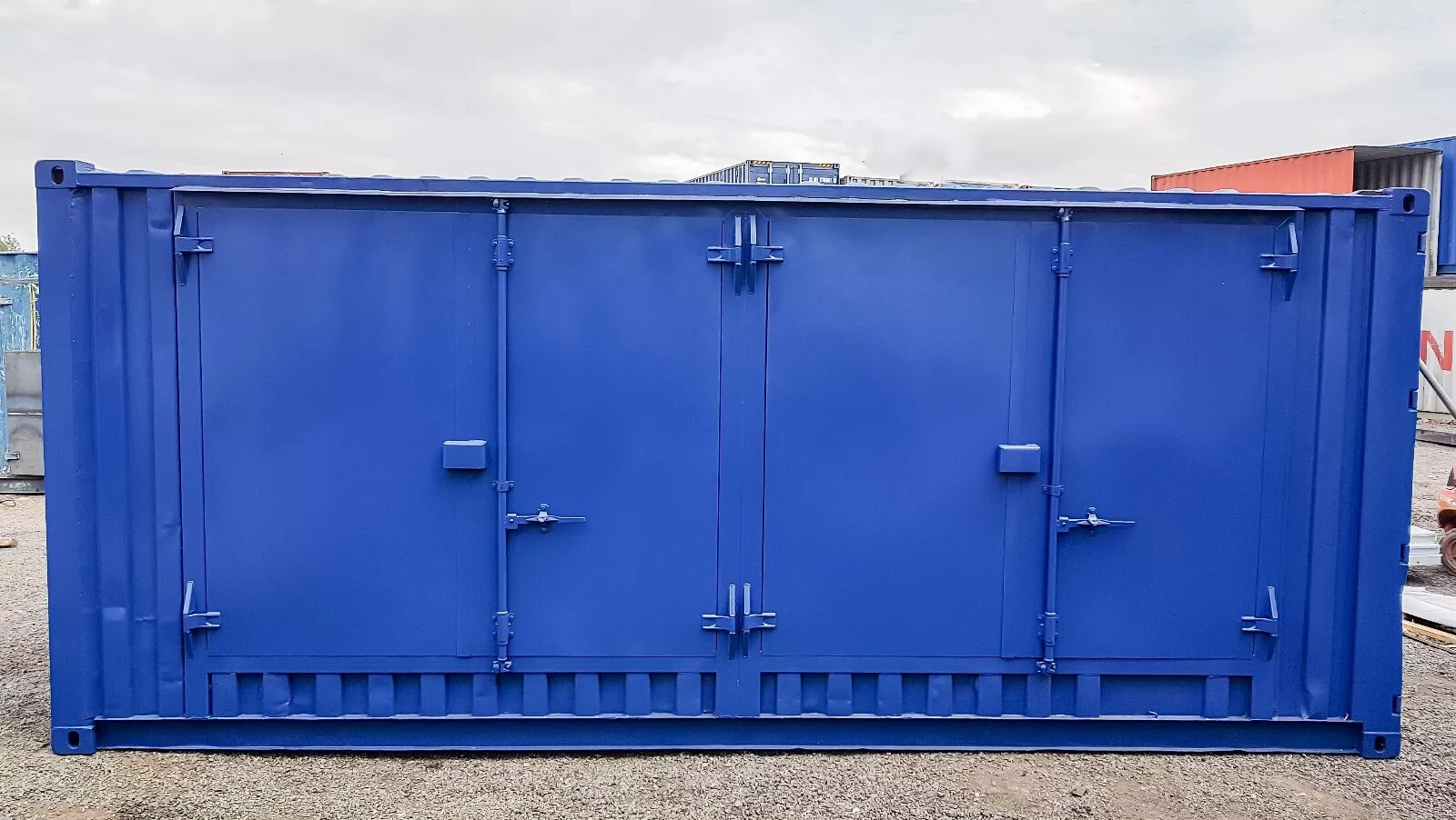 20×8 Bunded Container With Side Doors With Extra Door Secure Lock Boxes. - Image 4