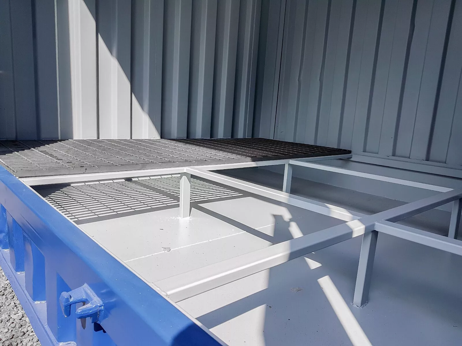 20×8 Bunded Container With Side Doors With Extra Door Secure Lock Boxes. - Image 2