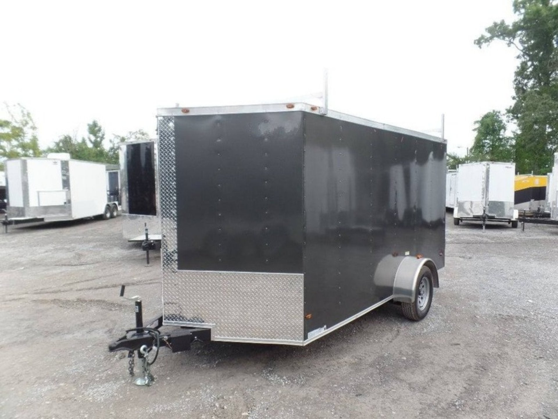 Enclosed Trailer 7′ X 12′ Single Axle 3500 lbs V-Nose Storage - Image 2